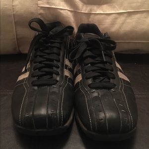 Sketchers Black shoes